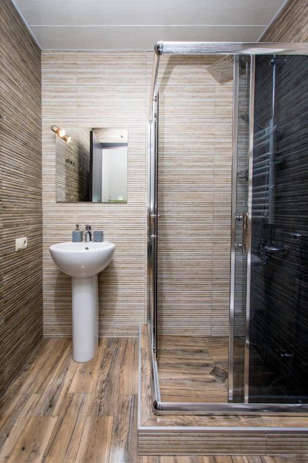 Hb Apartments Mari Brose Tiflis Exterior foto