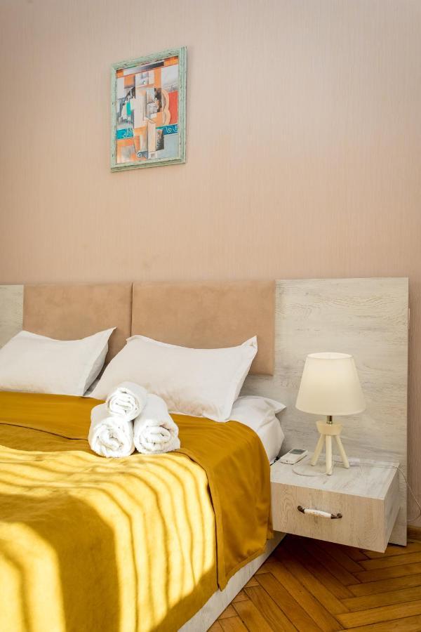 Hb Apartments Mari Brose Tiflis Exterior foto