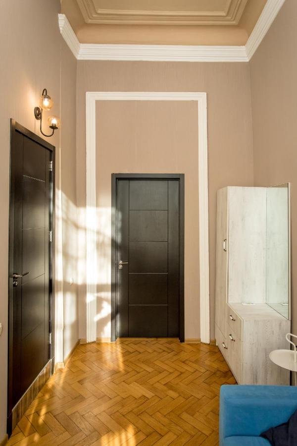 Hb Apartments Mari Brose Tiflis Exterior foto