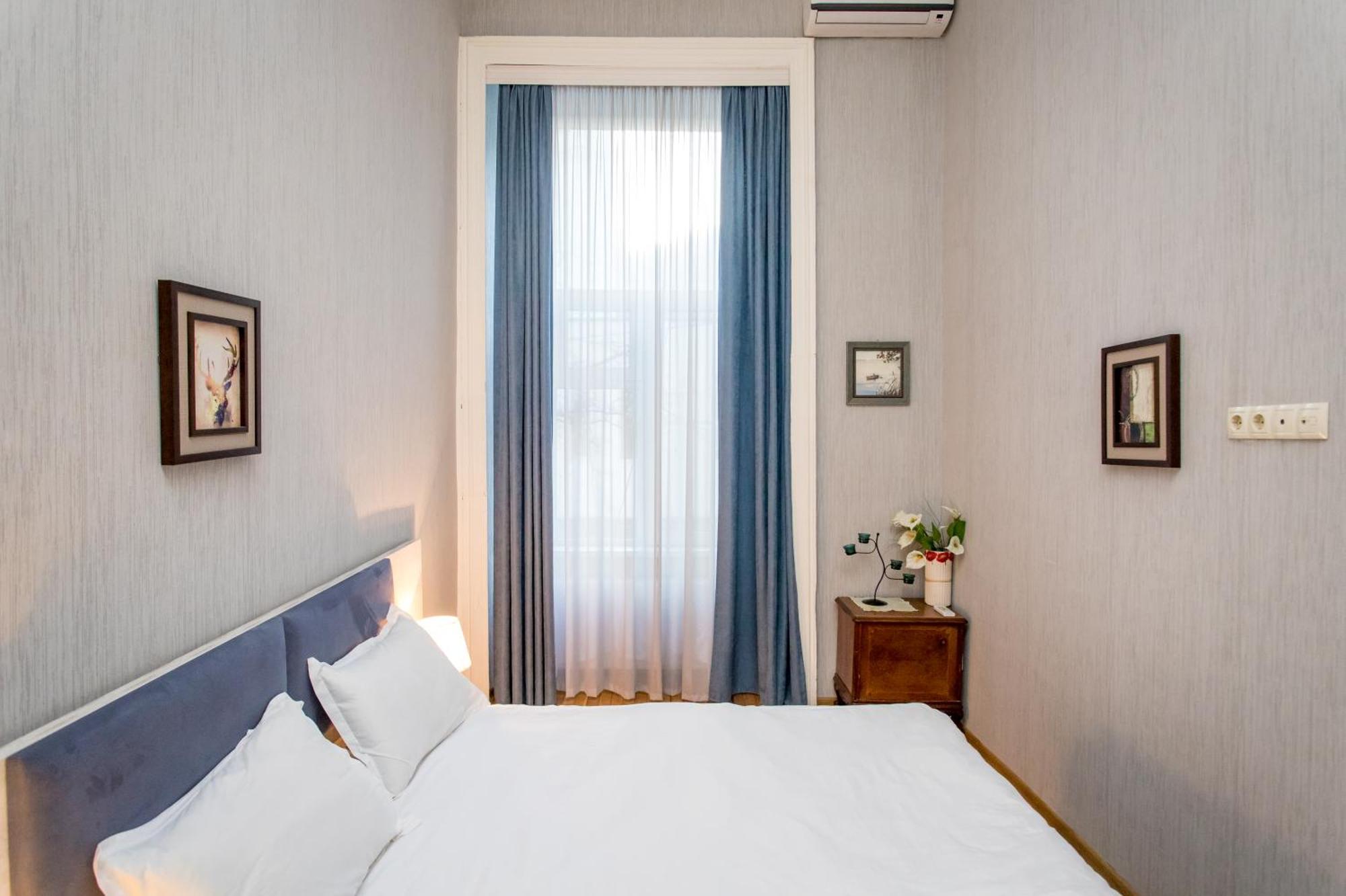 Hb Apartments Mari Brose Tiflis Exterior foto