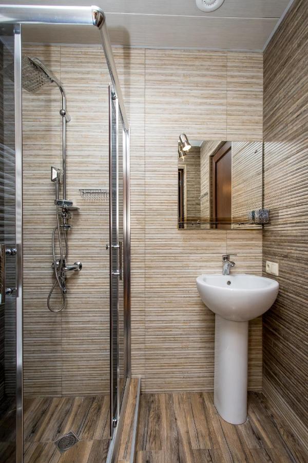Hb Apartments Mari Brose Tiflis Exterior foto