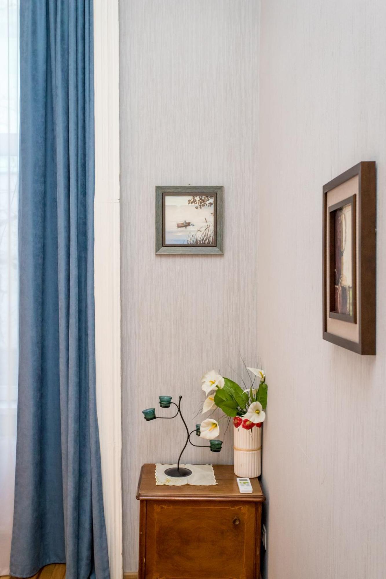 Hb Apartments Mari Brose Tiflis Exterior foto